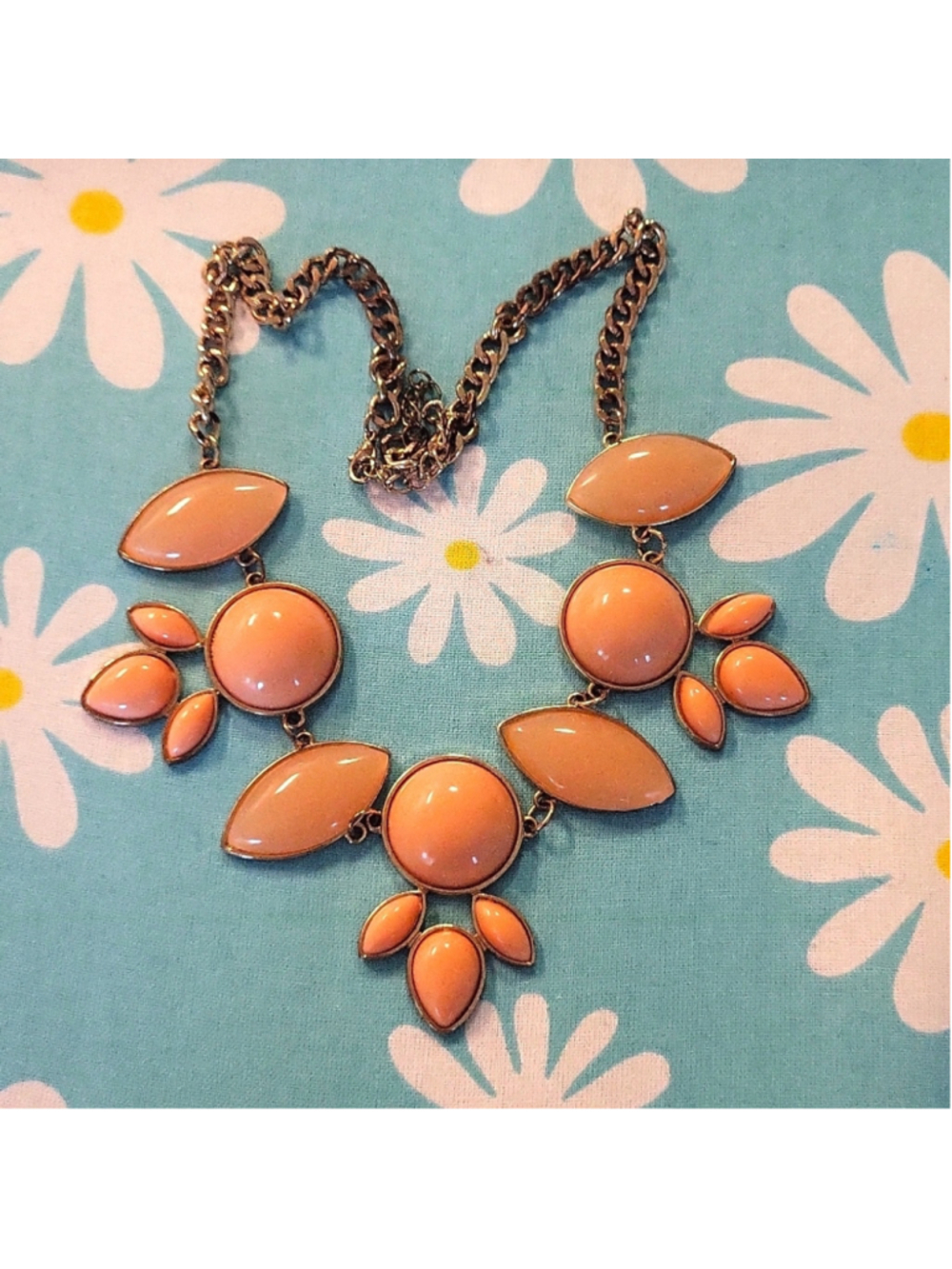 Vintage Gold tone Peach Creamsicle Bib Chain Necklace